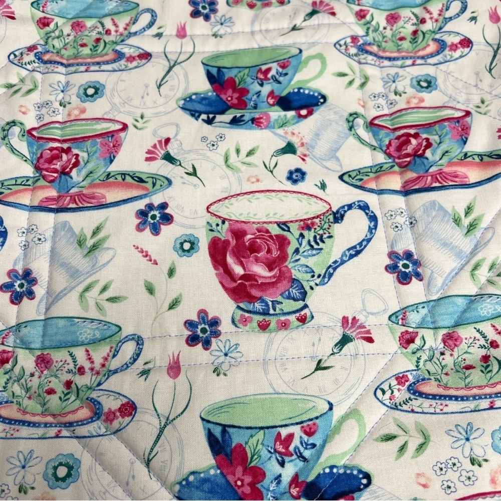 Hand Crafted Casserole Carrier Small Quilted Reversible Pie Plate Carrier - Picture 6 of 14